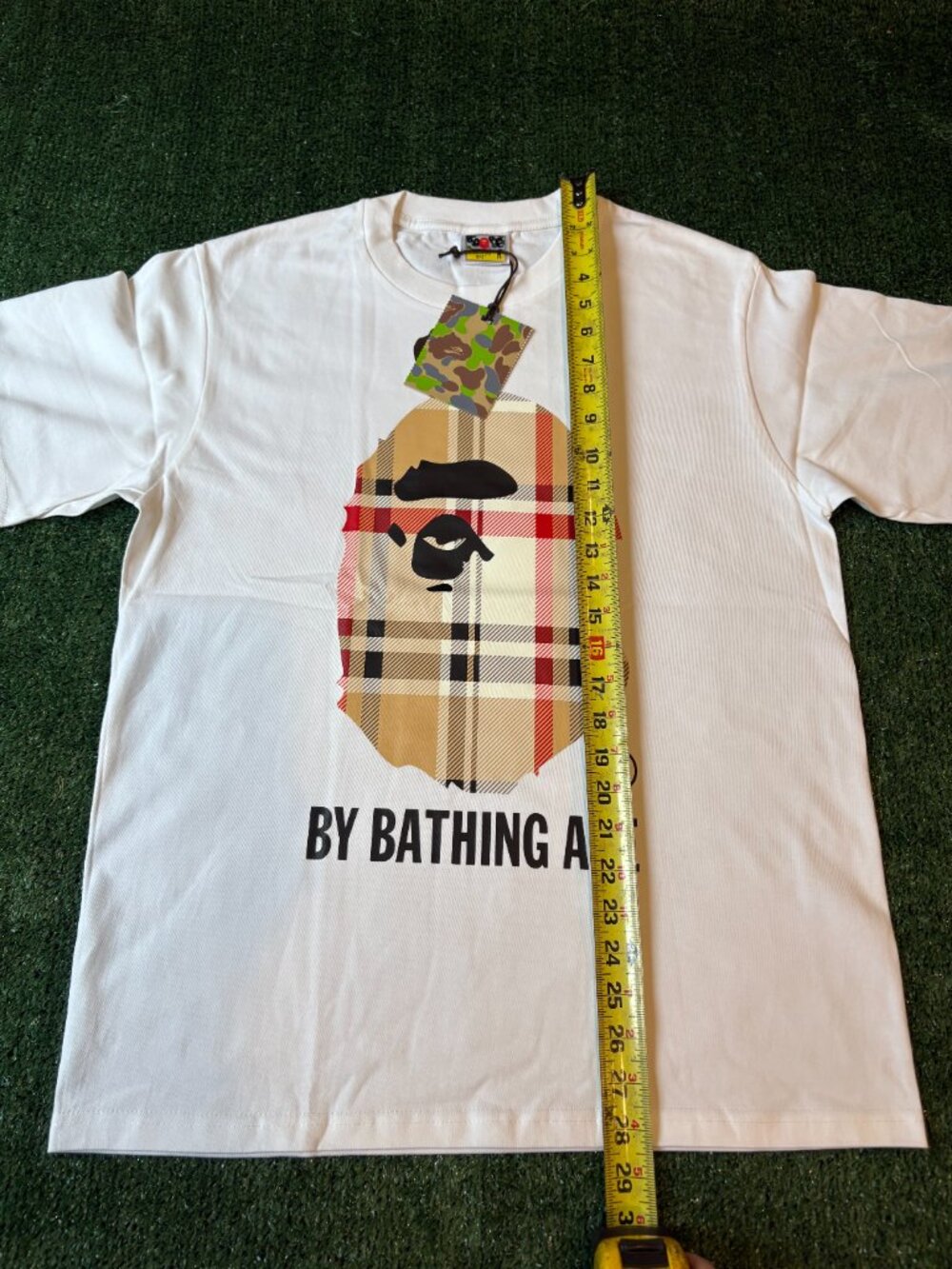 BAPE Plaid Ape Head Graphic Tee White NWT - Picture 5 of 9
